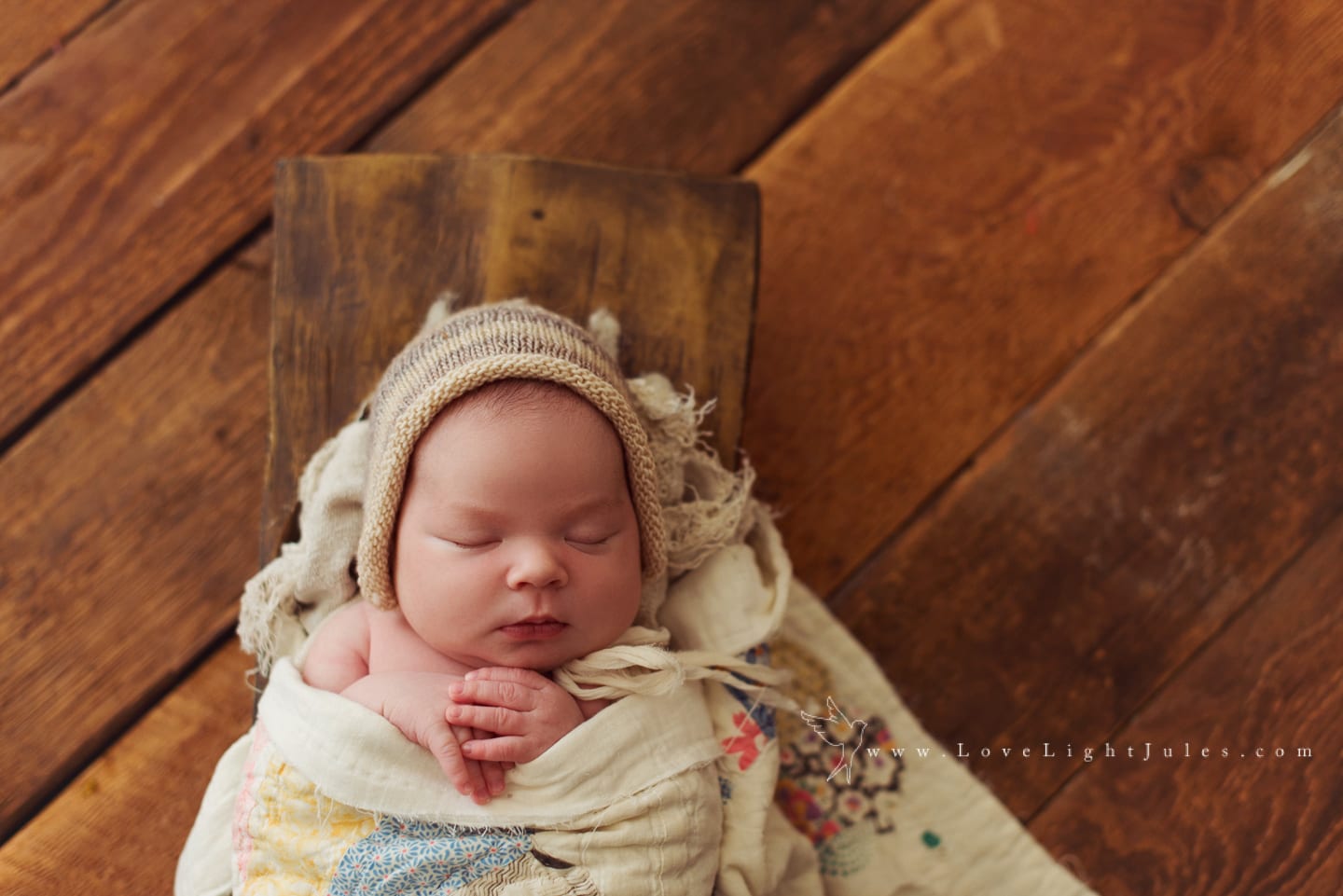 image-of-baby-vintage-newborn-photographer-sacramento