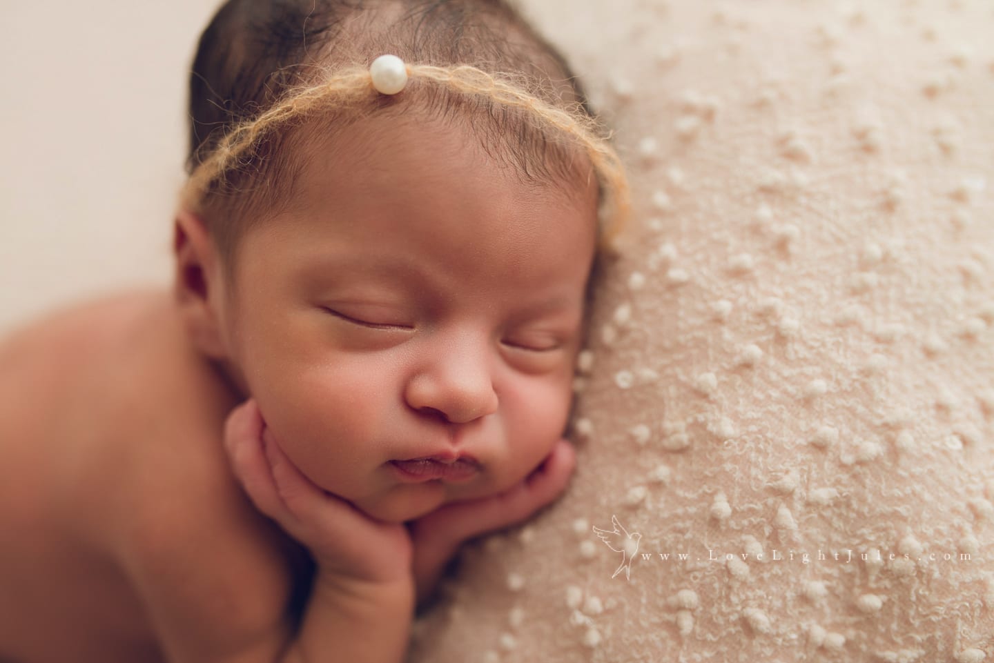 image-of-newborn-baby-by-sacramento-photographer
