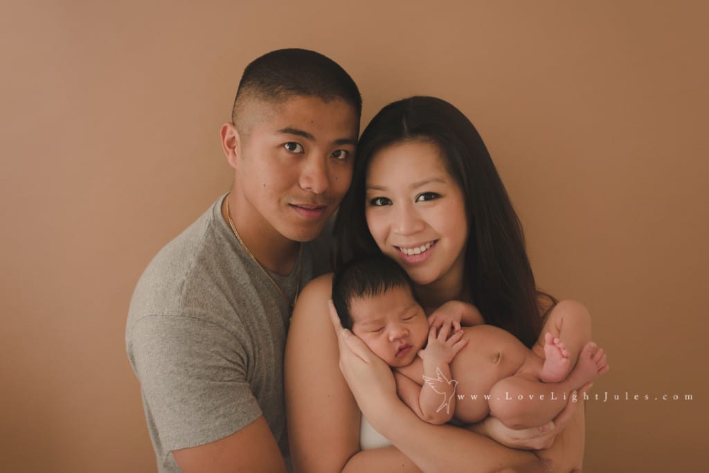 Sacramento-area-newborn-photographer-family-portrait