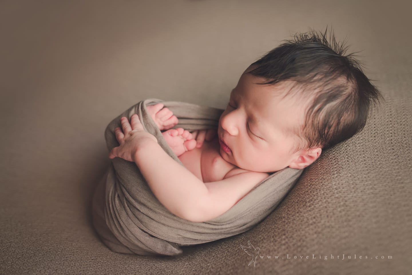newborn-at-photo-shoot-by-sacramento-photographer